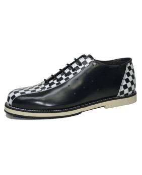 Chaussure de bowling Nevermind noir & damier blanc.