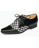 Chaussures en cuir à damier noir et blanc – Nevermind – style rock graphique