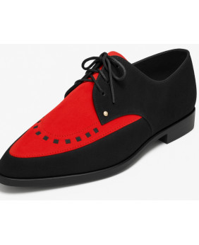 Scarpe Oxford in camoscio rosso e nero – Nevermind – Stile grafico e audace