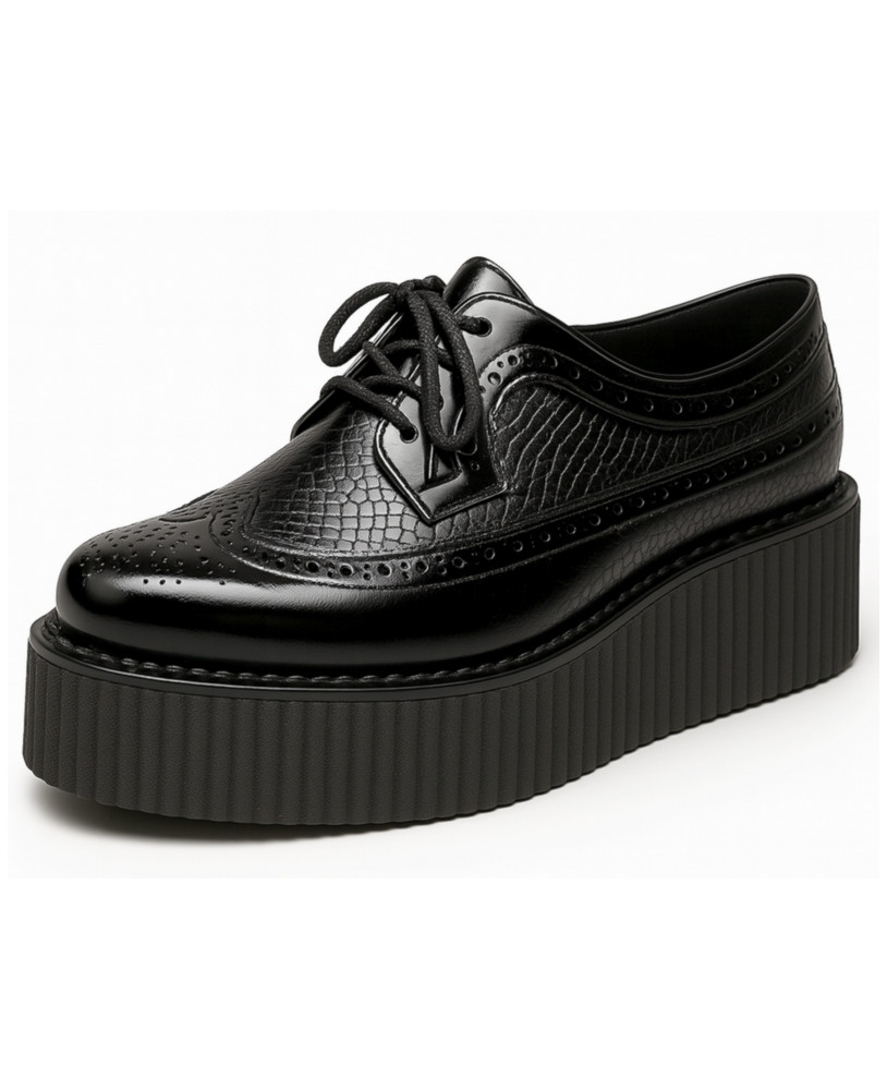 Schwarze Nevermind Brogue Creeper mit 5 cm doppelter Gummisohle.