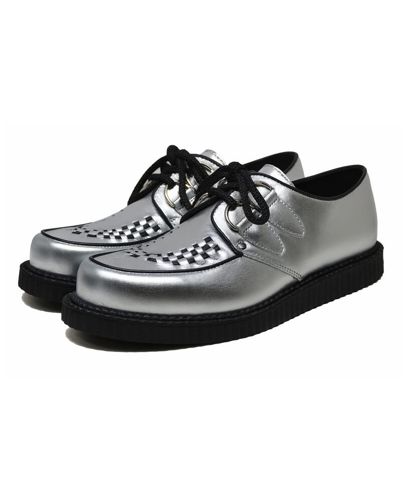 Creepers Nevermind cuir argent métallisé – simple semelle noire.
