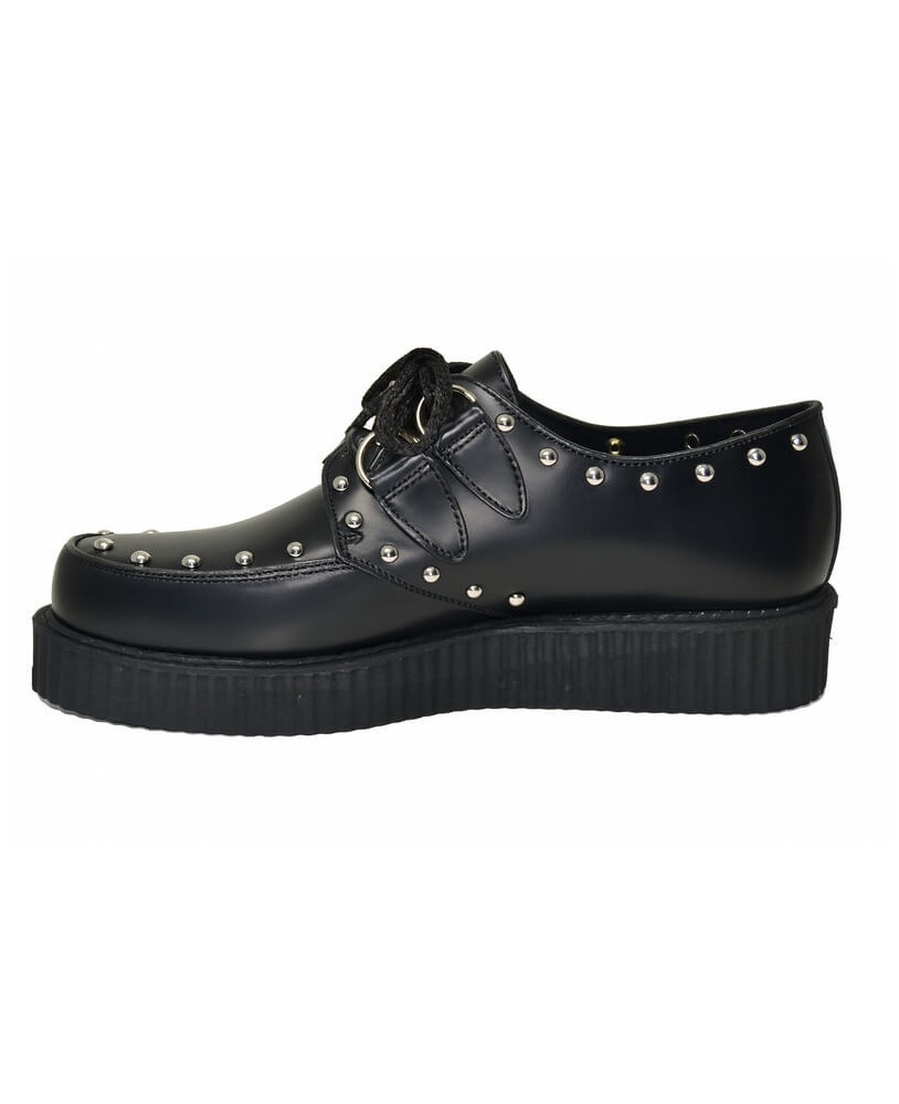 Creepers Nevermind black leather with studs – single rubber sole.