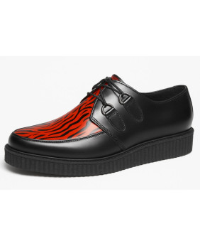 Creepers à imprimé tigre rouge et noir, finition cuir lisse, semelle 3 cm.