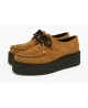 Creepers Nevermind de nobuk camel con suela plataforma negra – la unión entre comodidad y estilo atemporal.