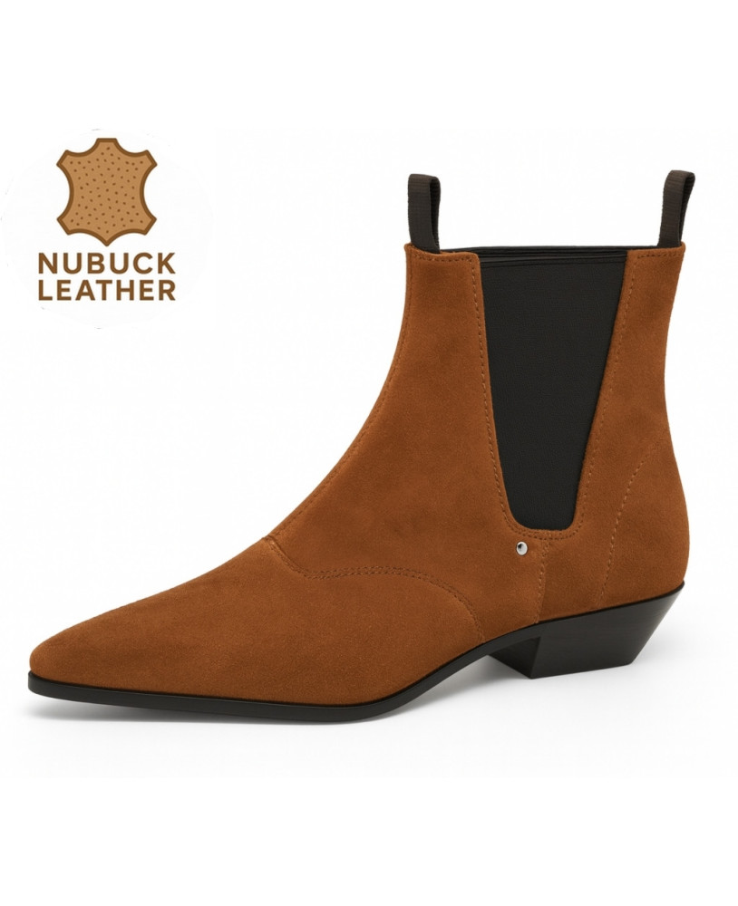 Chelsea boots Nevermind in nabuk cognac.