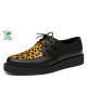 Creepers Nevermind en punta de cuero vegano negro con empeine leopardo.