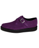 Creepers pointu Nevermind en cuir suédé violet avec boucle argentée.