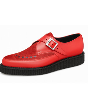 Creepers pointu Nevermind en cuir rouge avec fourrure bovine assortie et boucle argentée.