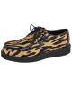 Nevermind Creepers mit einfacher Sohle aus schwarzem Lackleder und Tigerprint-Kuhfell.