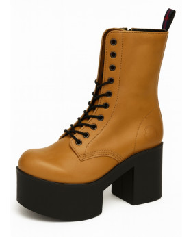 Bottes plateforme cuir camel Nevermind, esprit 70s rétro