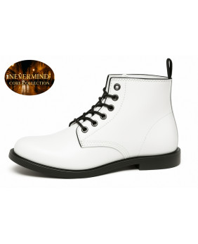 Boots blanches Nevermind Core Collection en cuir pleine fleur, design épuré et allure contemporaine