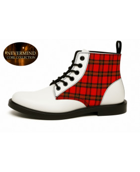 Stivaletti in pelle bianca e tartan rosso Nevermind Core Collection, lusso ribelle e artigianale
