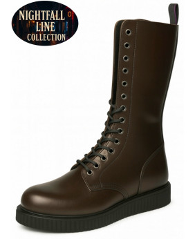 Brown Nightfall Line boot with lacing and 3 cm creeper sole.