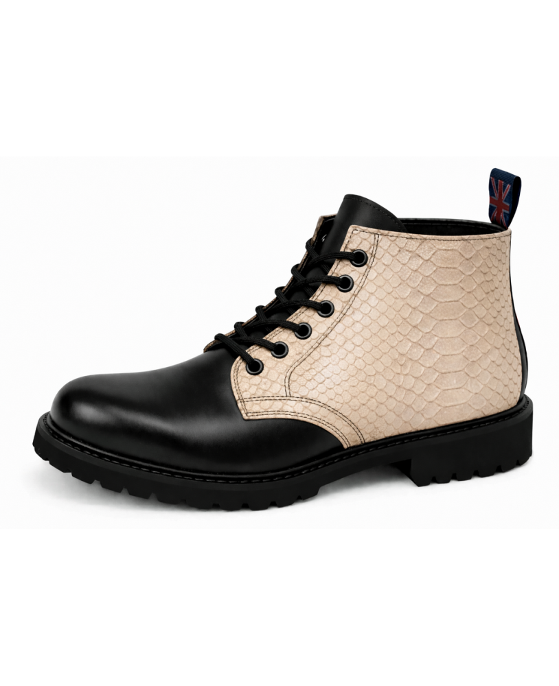 Rangers Nevermind cuir noir et imitation python beige avec 6 œillets et semelle caoutchouc naturel.