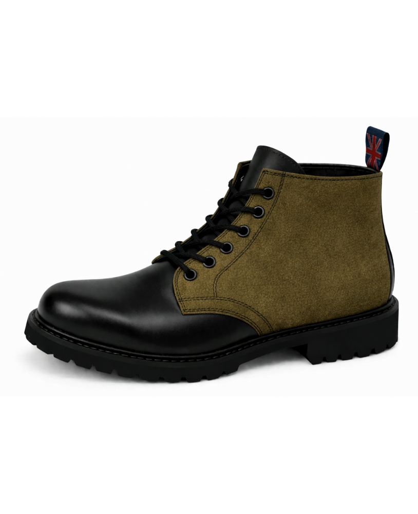 Rangers Nevermind cuir noir et nubuck kaki avec 6 œillets et semelle caoutchouc naturel.