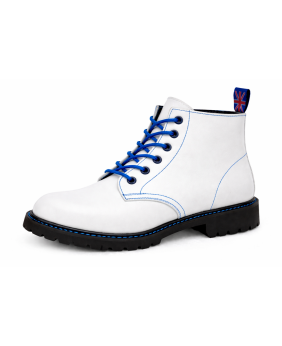 Rangers blanc Nevermind 6 trous contraste bleu style clean moderne silhouette urbaine semelle noire