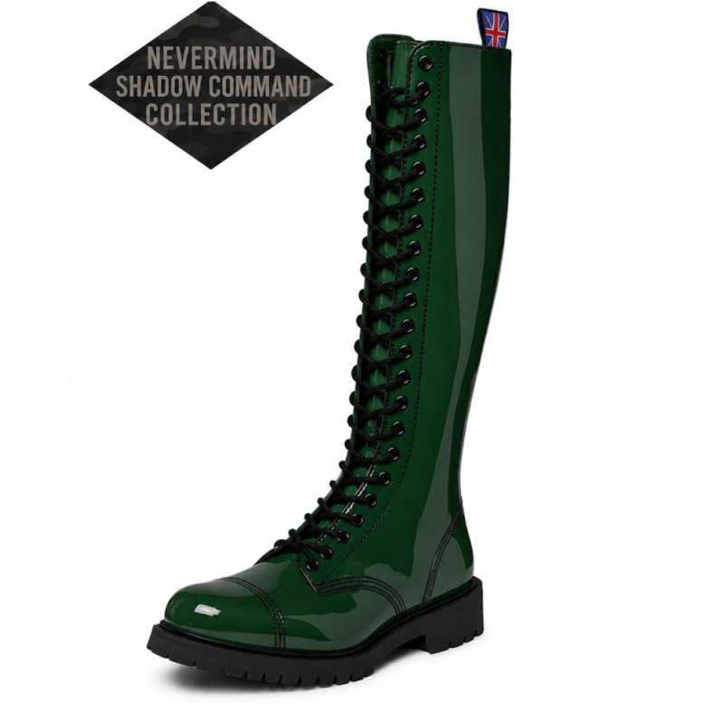 Rangers 30 trous Nevermind Shadow Command en cuir verni vert avec œillets noirs.
