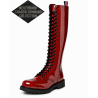 Rangers 30 trous Nevermind Shadow Command en cuir verni rouge avec œillets noirs.