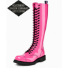 Rangers 30 trous Nevermind Shadow Command en cuir verni rose avec œillets noirs.