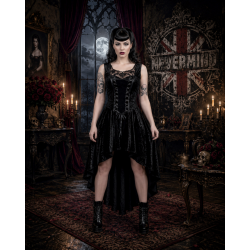 Ein Samtkleid, das Spitze und Satinschnürung auf elegante Weise vereint.